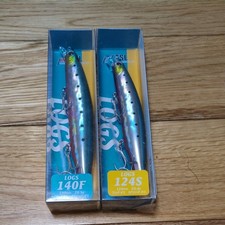 Bassday Logs 140F 124S Set of 2