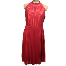 Simply Vera Wang Pleated Sleeveless Chiffon Dress Knee Length Ruffle Neck Red M