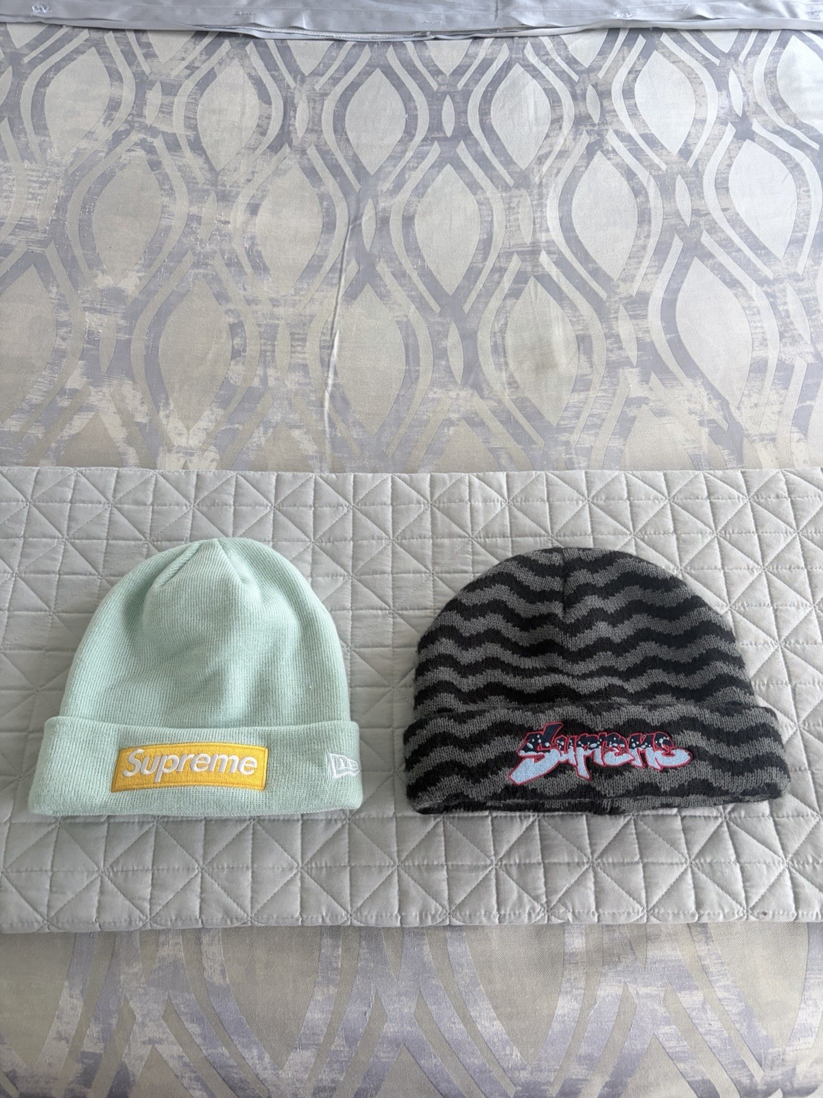 Supreme Mint Black Gray Solid Wave Pattern Beanie… - image 1