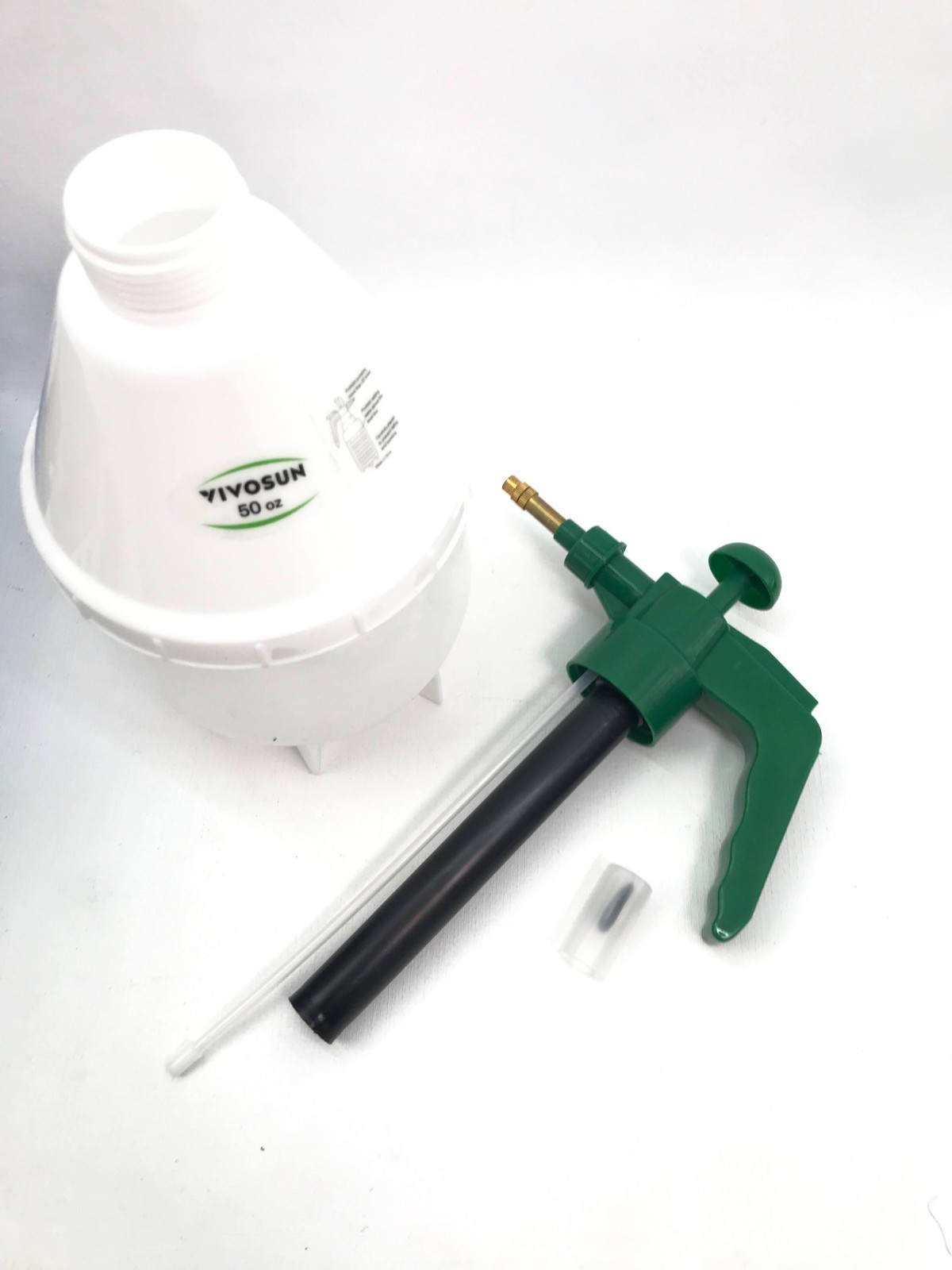  VIVOSUN 0.4 Gal 50oz Handheld Garden Pump Sprayer Pressure Water Spray Bottle