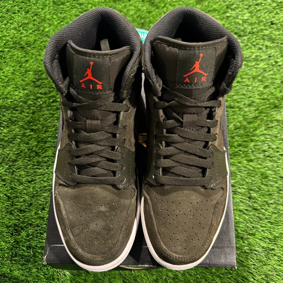 Air Jordan 1 Mid 'Sequoia Max Orange' 8M/9.5W — 第 4/4 张图片