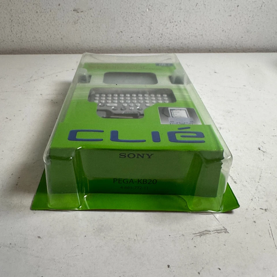 Vintage Sony Clie PEGA-KB20 Silver QWERTY Bluetooth Compact Mini Keyboard - Image 4 of 4
