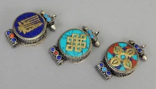 3p vintage Kalachakra Ghau Tibetan Buddhist ornate prayer scroll box pendant lot