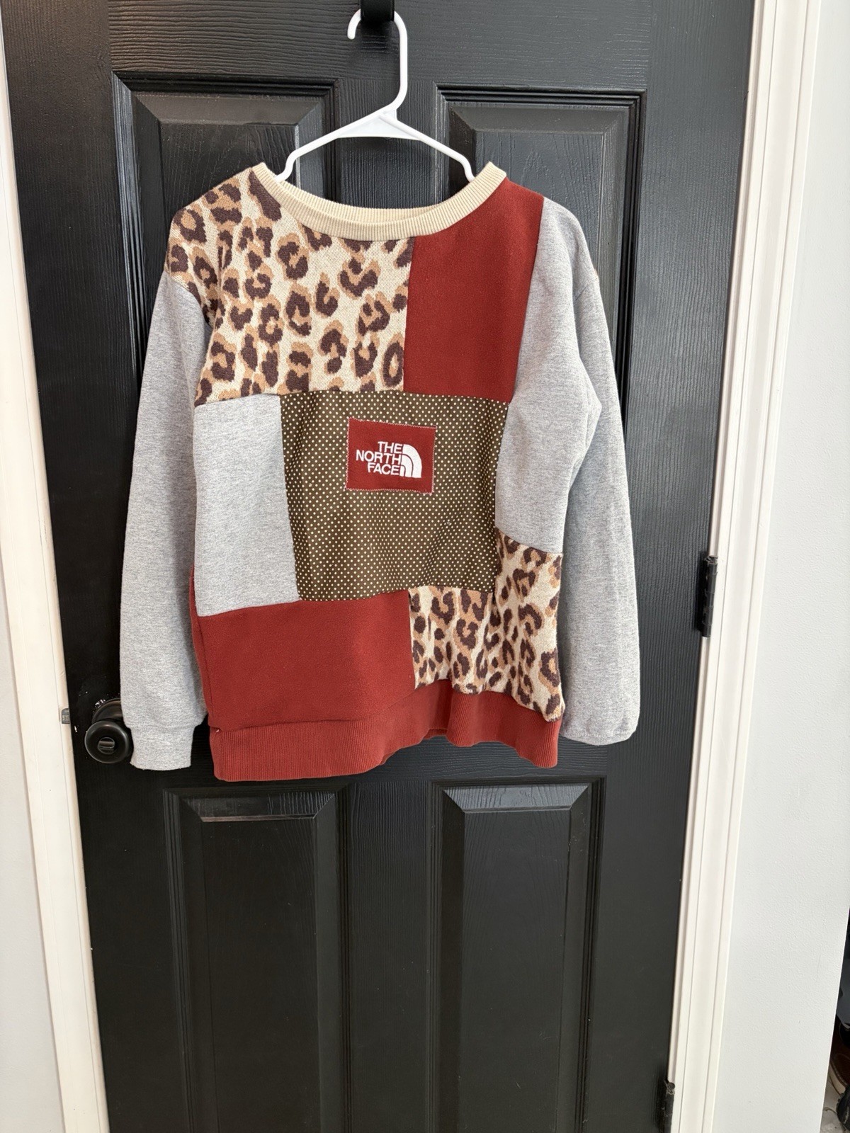 The North Face Women's Patchwork Leopard Print Pu… - image 1