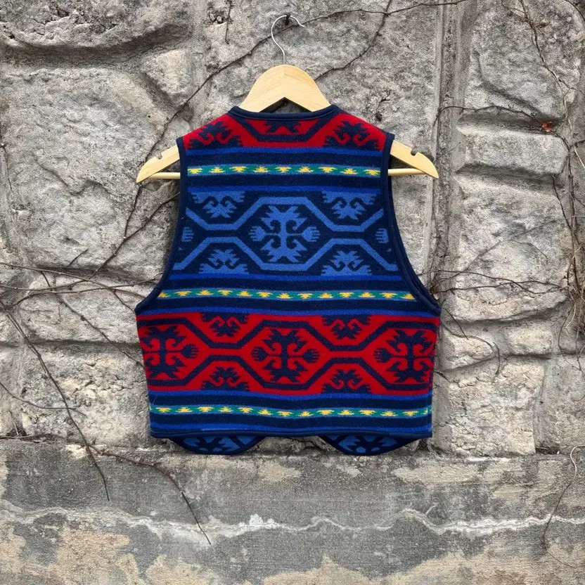 80s Pendleton Vintage Native Pattern Wool Vest M - image 2