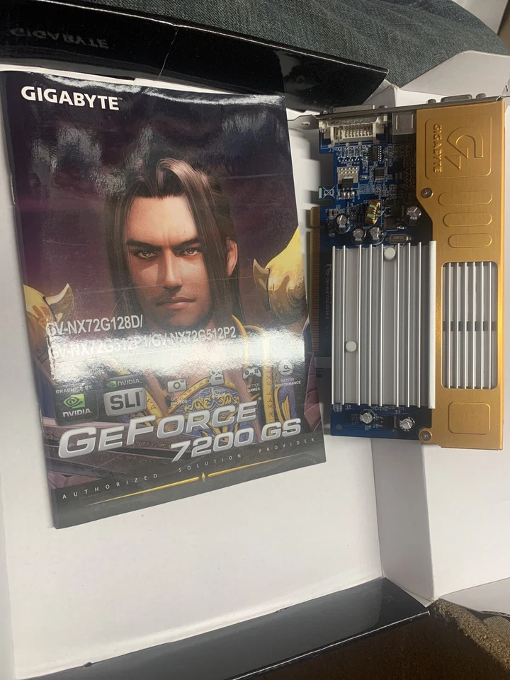 GIGABYTE GeFORCE 7200 GS PCIe VGA VIDEO GRAPHICS CARD GV-NX72G512P2 DVI - Image 2 of 4
