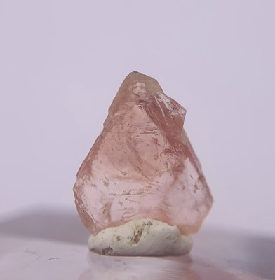 Fluorine Fluorite France Alpes Mont Blanc Octahedron Rose 2.65ct FMG Collection