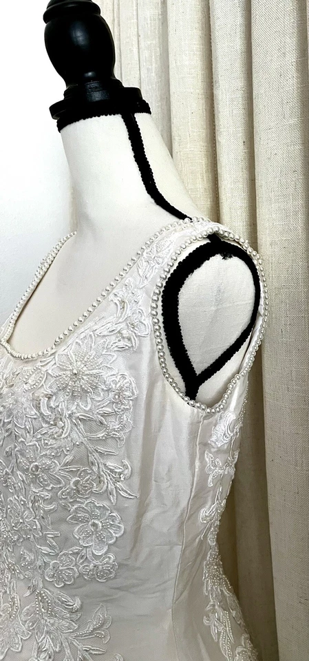 复古 Morí Lee 12 码(8 码)白色婚礼礼服亮片 — 第 4/4 张图片