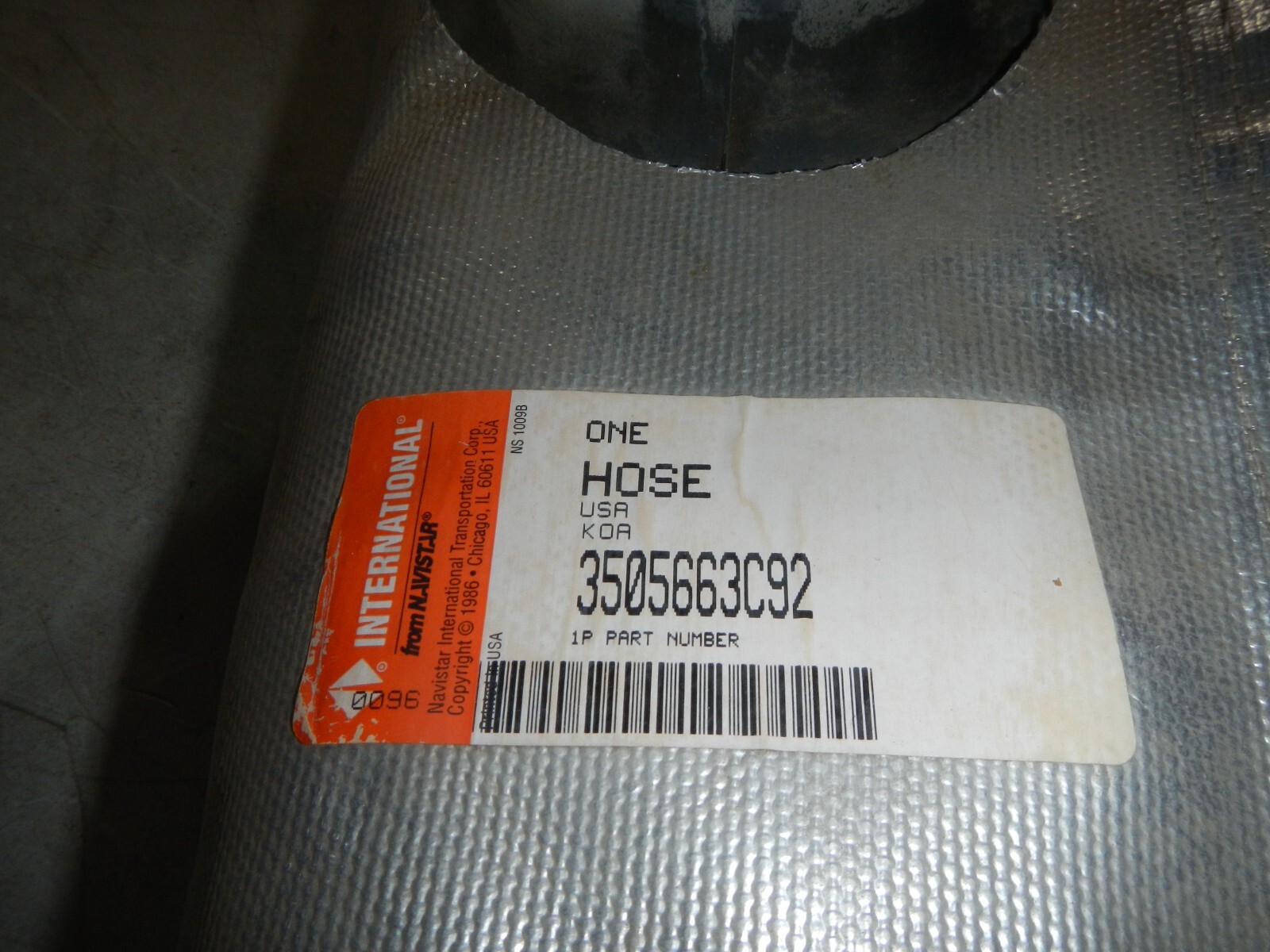 3505663C92, International, Intake Hose FOR 4 