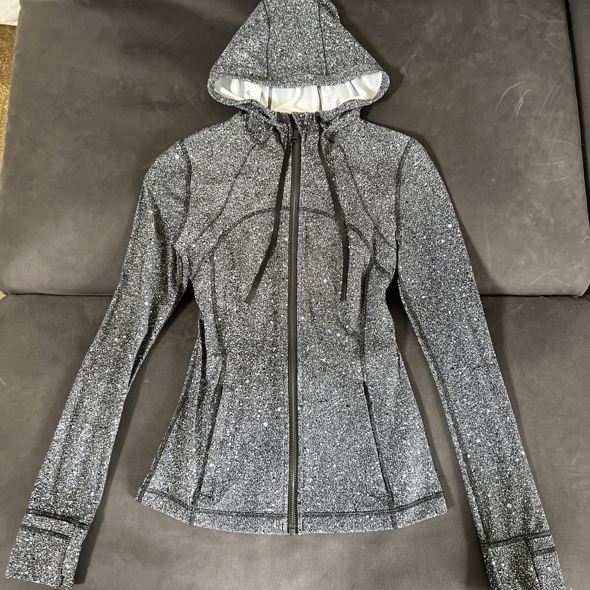 NWOT Lululemon Hooded Define Jacket *Nulu in Luminesce