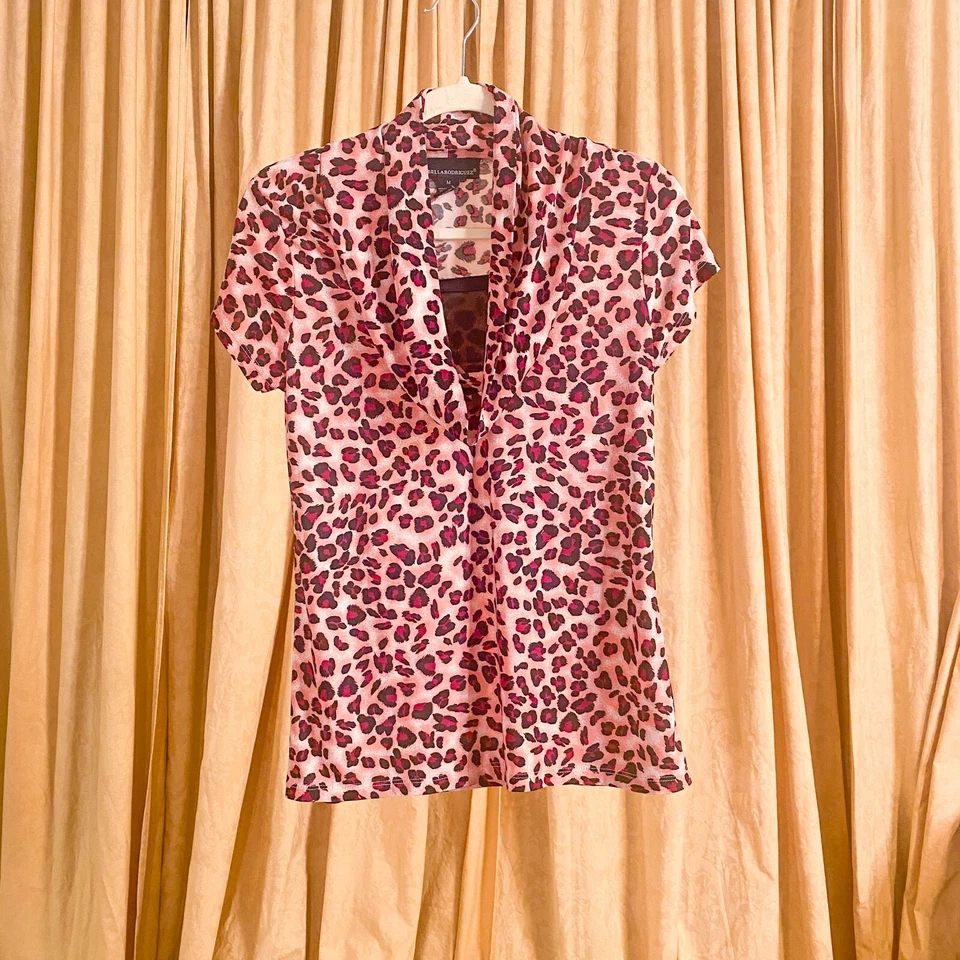 Pink Leopard Top Pink stretchy cheetah leopard animal print short sleeved shirt