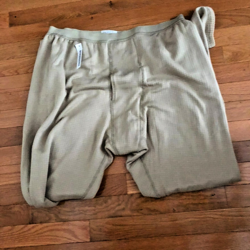 waffle weave bottoms X large long men beige 93% polyeater 7% spandex polartec