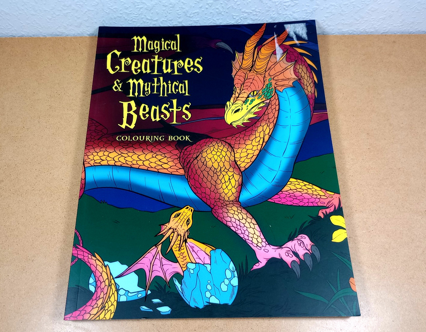 Magical Creatures & Mythical Beasts Colouring Book Dragons Fantasy Horror UNUSED