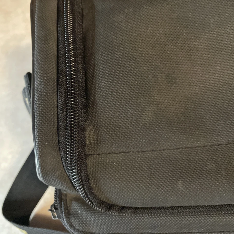 JVC Camera Bag Black 11x8x7 with Side Pocket and Shoulder Strap - Image 4 of 4