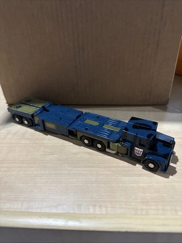 Vintage 1986 Onslaught G1 Transformers Action Figure Hasbro Truck Transport