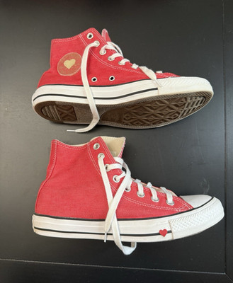 Converse All Star Heart Accent Red High-Top Sneakers US Size 9 Women s