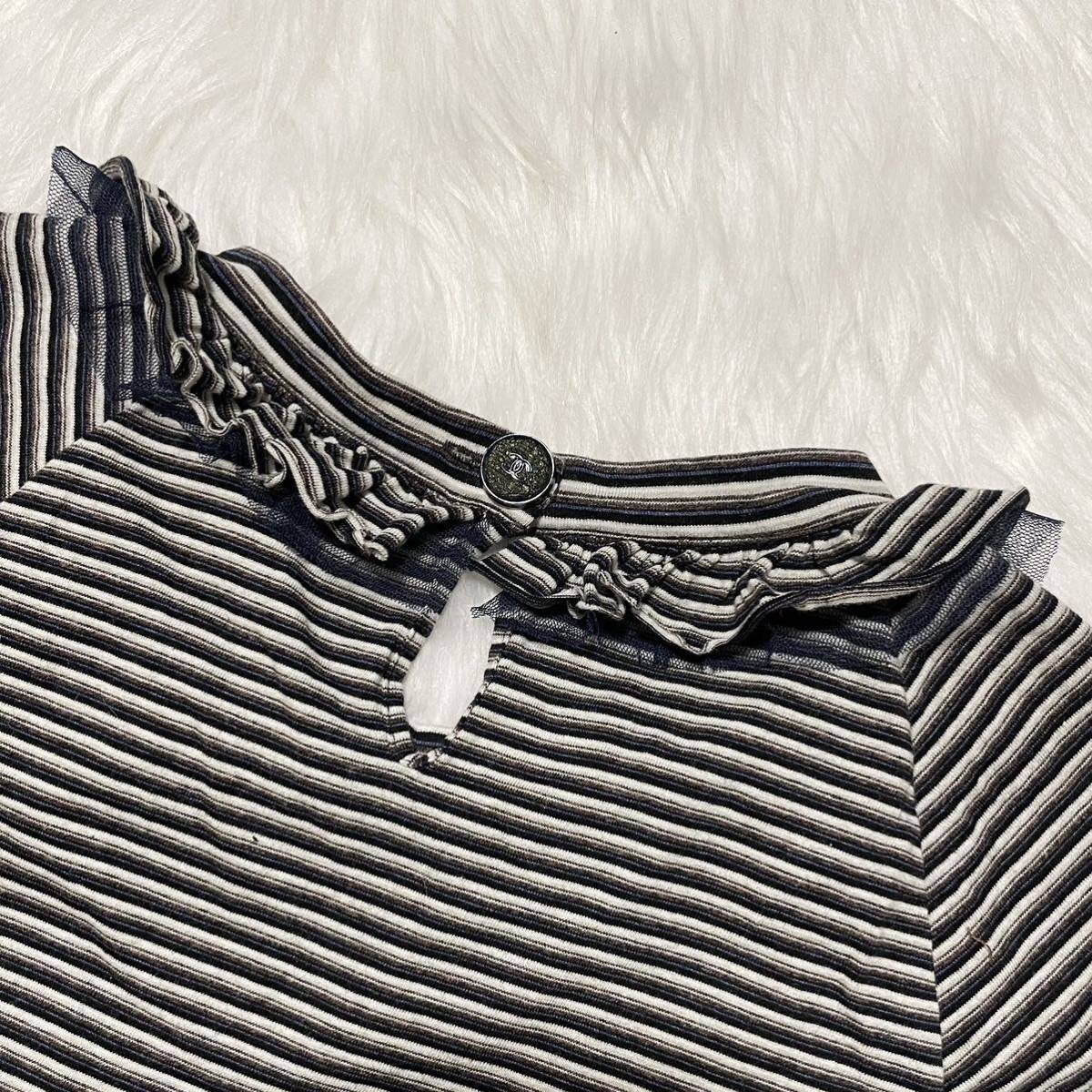 Authentic Chanel COCO decorative button frilled S… - image 7