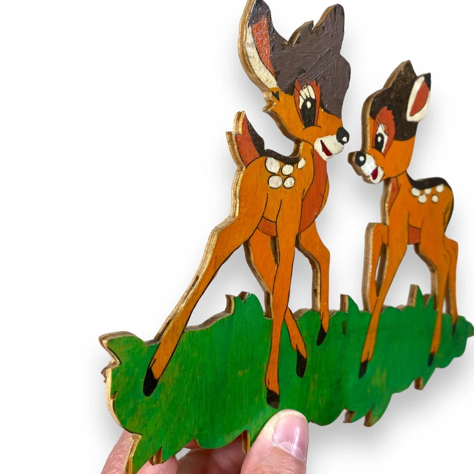 1970er Laubsägearbeit von Graupner: Vintage Disney Deko, Bambi+Feline 15x19cm - Bild 3 von 3