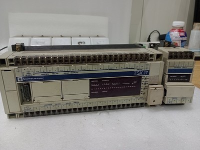 Schneider TSX17-20 - control unit