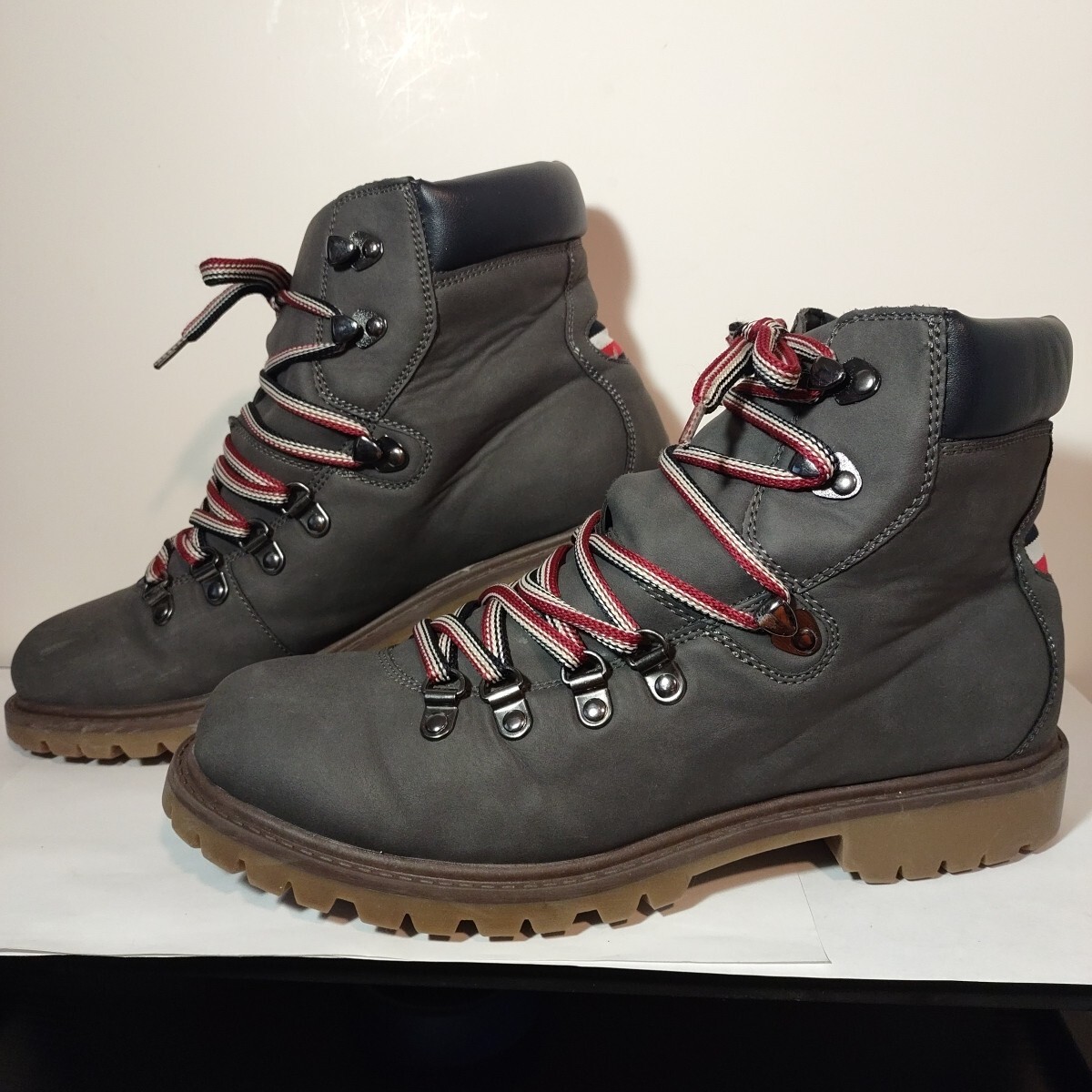 Tommy Hilfiger Size 8.5 US 41.5 TMJECKEL Gray Mans Hiking  display picture 1
