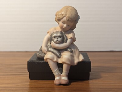 Enesco Treasured Memories '' Friends For Ever'' Porcelain Figurine.