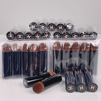 Wholesale 35pcs CHANEL Water-Fresh Complexion Touch Travel Foundation Brush 2.5 