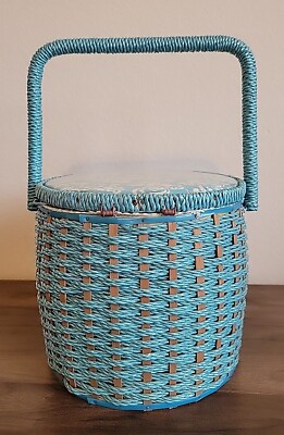 ホワイト編み込みバスケット Vintage Blue & White Floral Round Woven Wicker Sewing Basket Japan