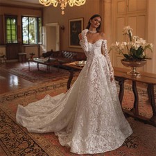 Off-Shoulder Lace Wedding Dress Long Sleeve Sweetheart Bridal Gown with Train