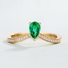 1.50Ct Pear Cut Green Emerald Engagement Anniversary Ring 14k Yellow Gold Finish
