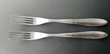 2 Studio William Sycamore Satin Stainless Forks 7.5”..
