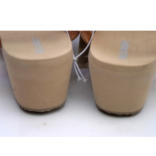 Old Navy Gold & Rose Gold Open Toe Dress Sandals Womens UK 3 - US 5 220cm length - Picture 4 of 6