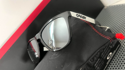 Oakley - Frogskins Sunglasses Polished Black/Prizm Black 140MM