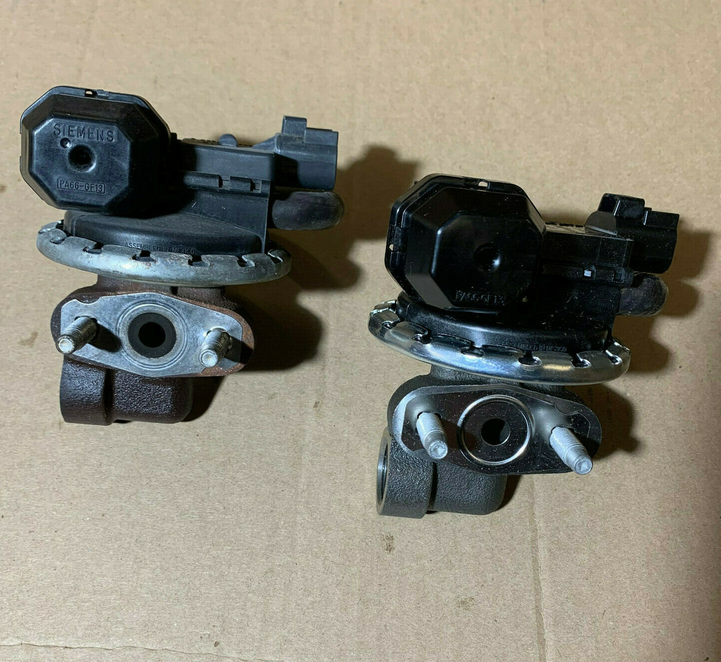 Aston Martin Vantage 4.3L V8 EGR Valve +Gasket 6G33-9Y456-AB Exhaust Gas Rec OEM