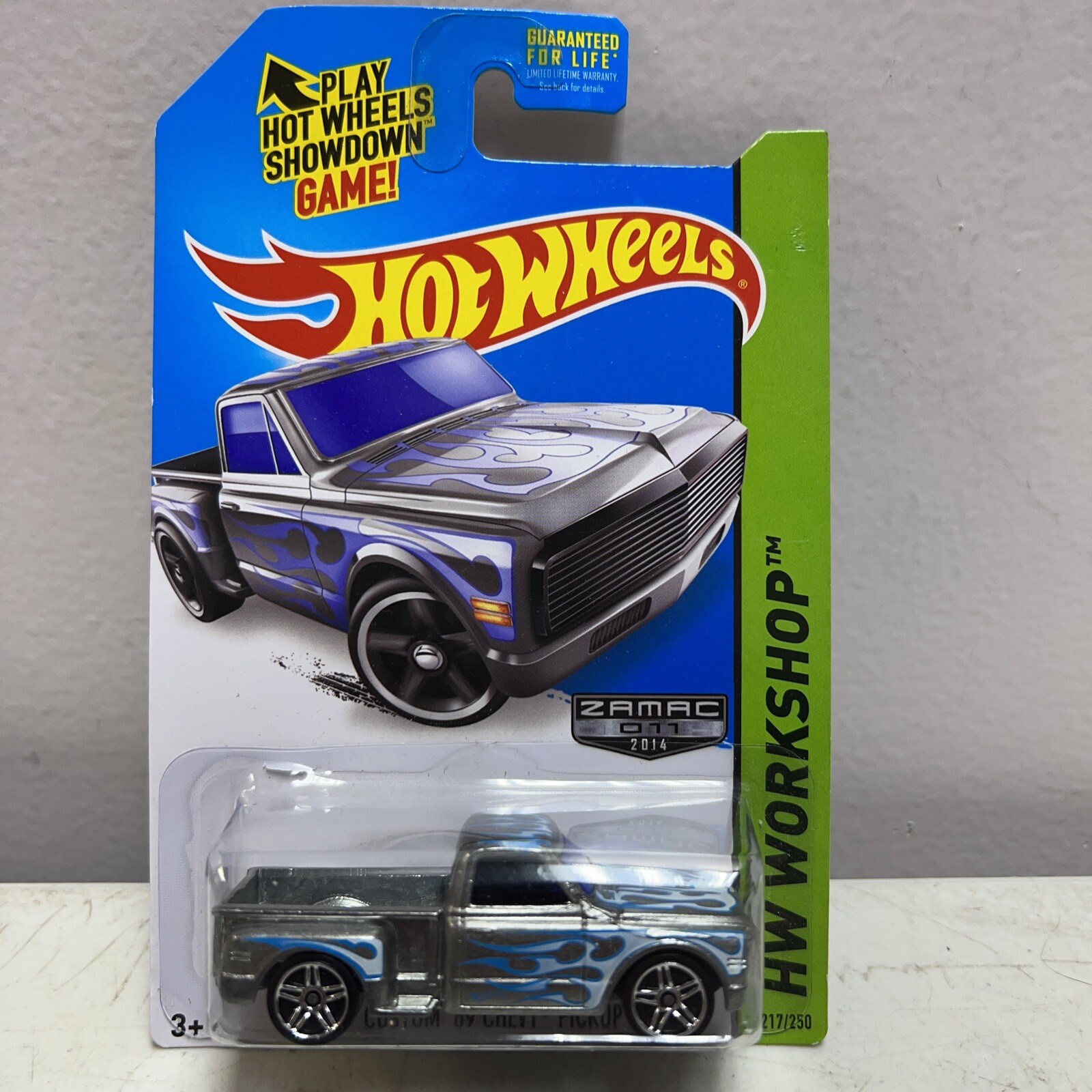 HOT WHEELS-ZAMAC-CUSTOM 69 CHEVY PICK UP-SEALED ON CARD-2014-HW WORKSHOP