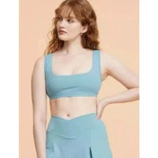NWT Blogilates Women's Medium Cameo Blue Crisscross Tank Bra Active Strappy Back