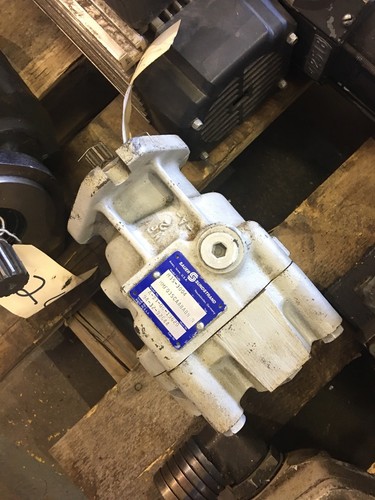 SAUER SUNDSTRAND HYDRAULIC MOTOR M35 