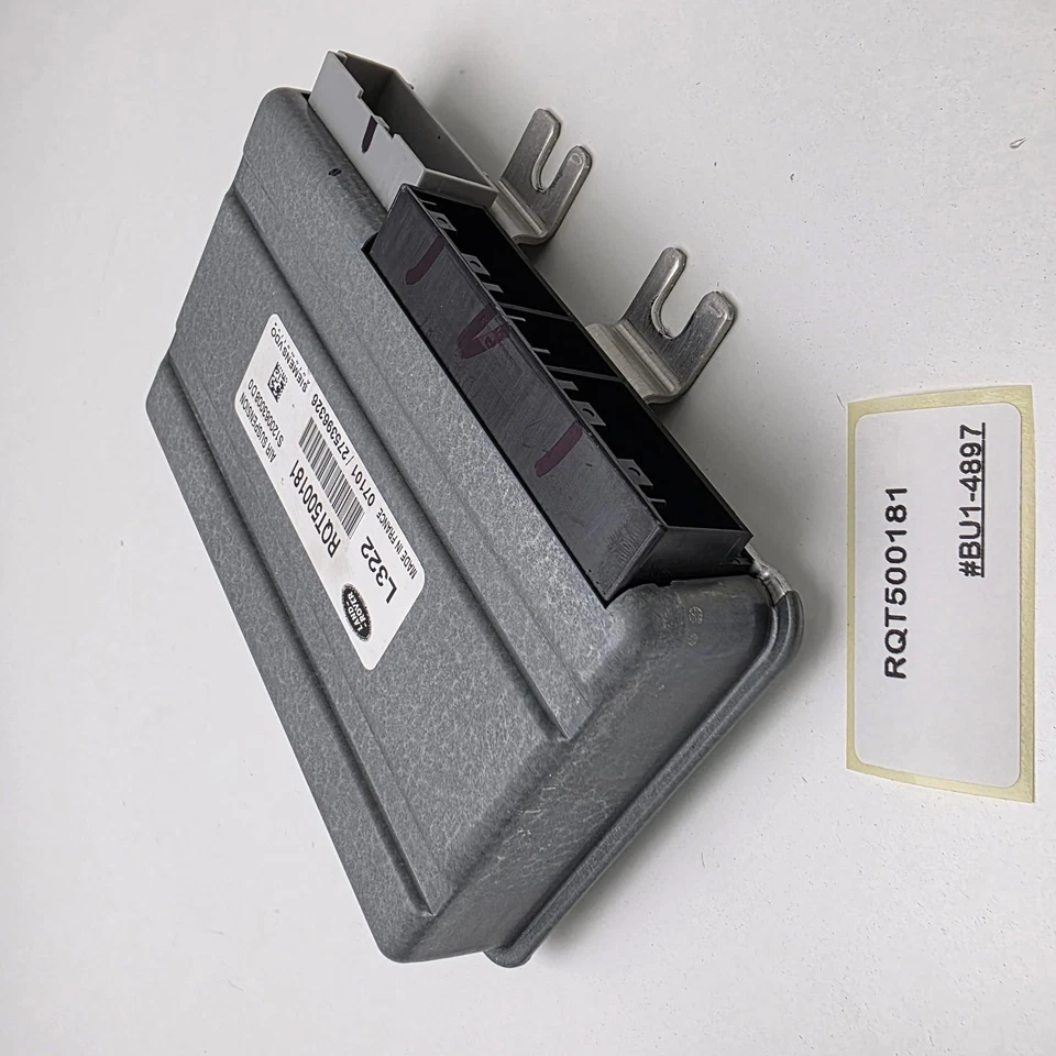 2007-2009 Land Rover Range Rover Active Suspension Control Module RQT500181 - Image 4 of 4