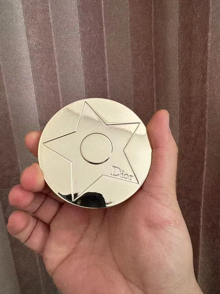 Dior New Cosmetic Beauty Makeup Compact Mirror in Gold Lucky Star with Box - Image 4 of 4