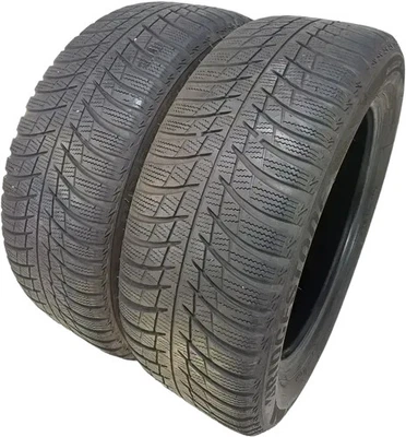 2x Winterreifen 205/55 R16 94H Bridgestone Blizzak LM001 2015 4,7-4,9mm - Bild 1 von 4