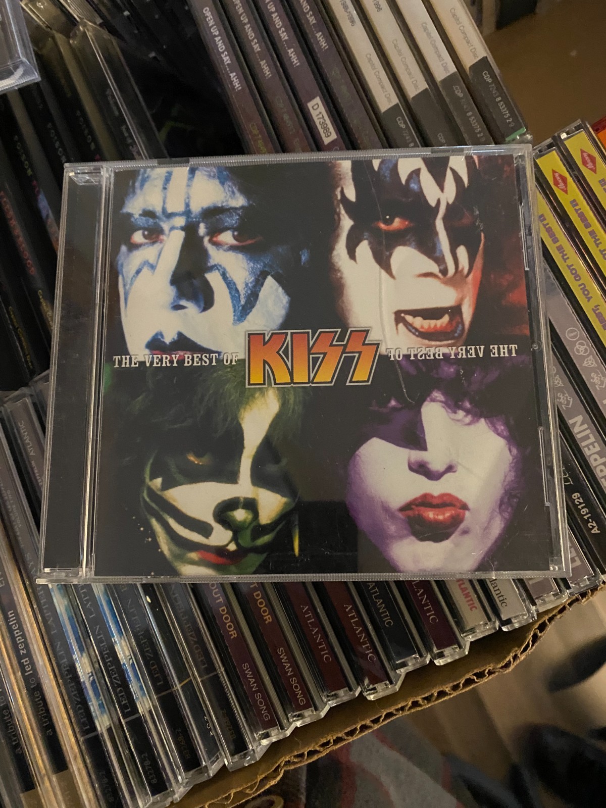 Kiss *The Very Best Of *CD *VG+/NM *2002 *UTV *440 063 122-2 *HARD ROCK