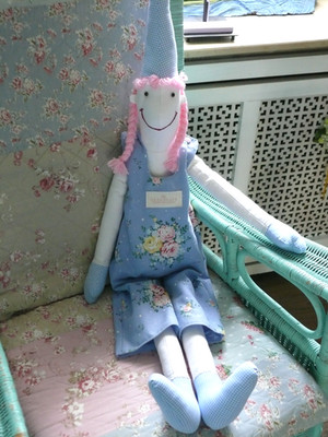 Wichtel  ''Green´i '' Stoffpuppe Sommer  Tilda Style handmade  ca 101 cm
