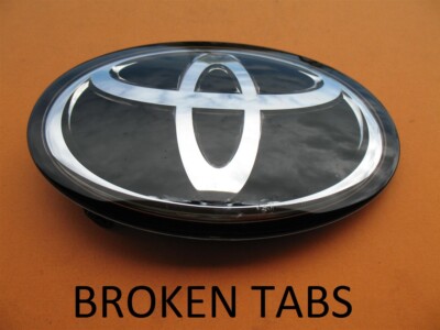 2019 2020 TOYOTA C-HR CHR FRONT GRILLE EMBLEM LOGO BADGE SIGN 19