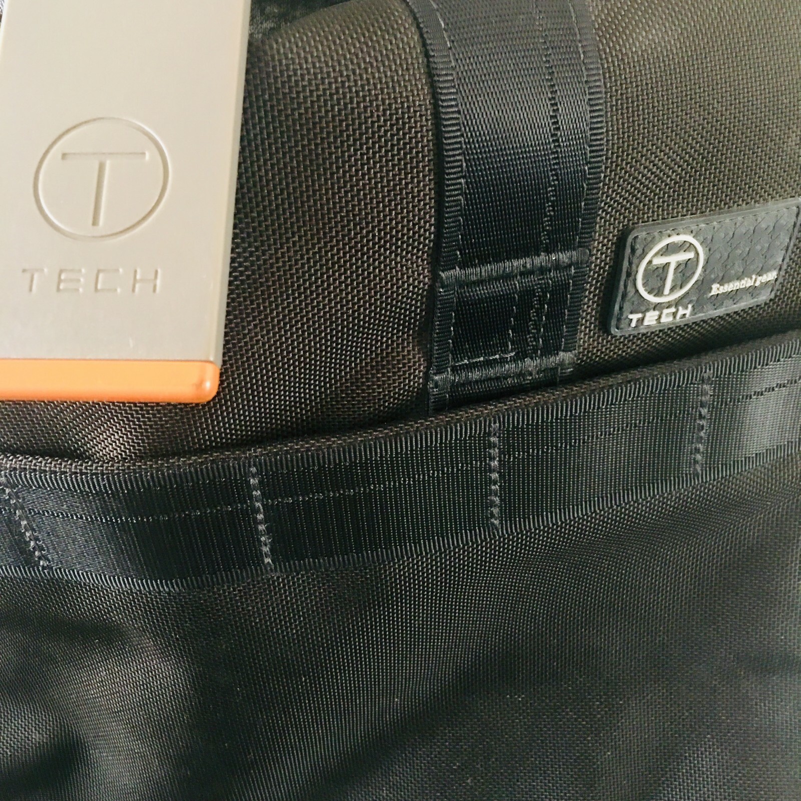 Tumi TTech Black Nylon Canvas Laptop Messenger Bag Gem