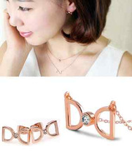Fashion Double D Rose Gold/Cubic Zirconia Bow Jewelry Set: Earring Necklace