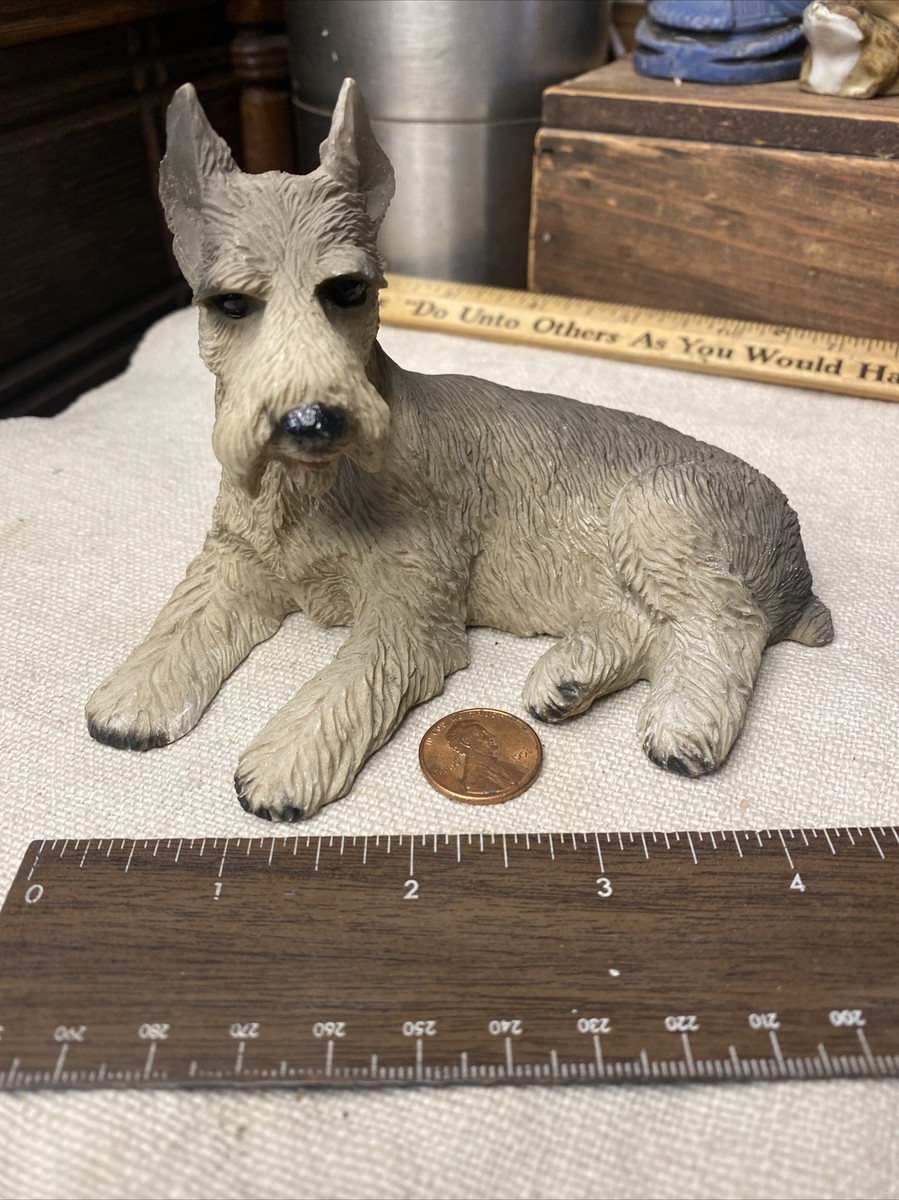 russ Vintage resin Scottie Dog Schnauzer Figurine Super Sweet Grey Gray  Terrier