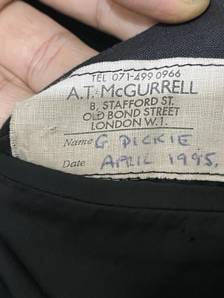 Trajes A.T. McGURRELL 8, STAFFORD ST. OLD BOND STREET LONDRES W.1 Foto 4 de 4
