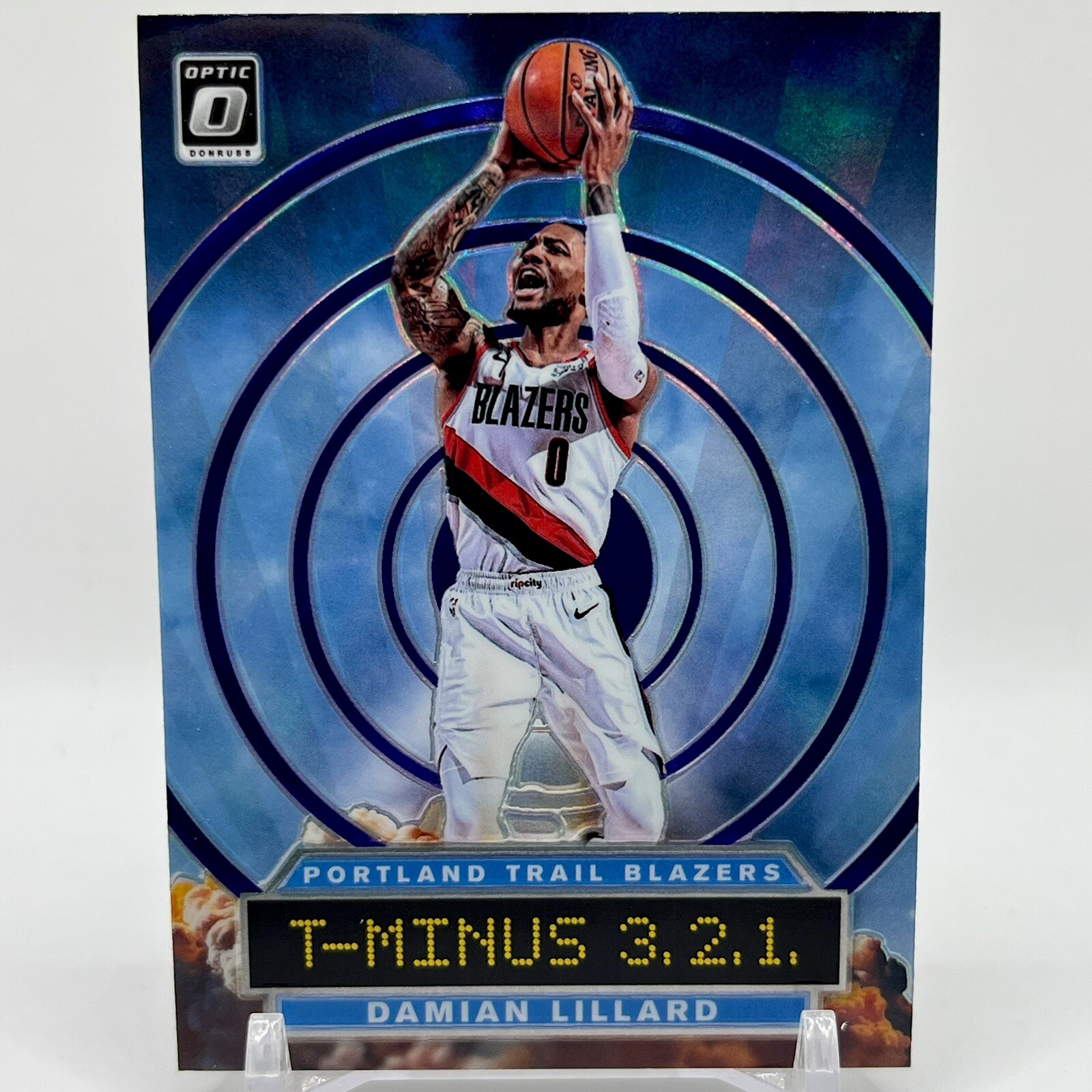 Damian Lillard 2019-20 Optic T-Minus 3.2.1. Holo Prizm Portland Trail Blazers #7