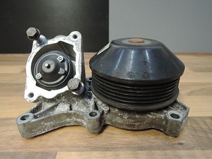 Détails Sur Pompe à Eau Bmw E81 E87 E88 118d 120d E90 E91 E92 E93 318d 320d N47 7797640 Afficher Le Titre Dorigine