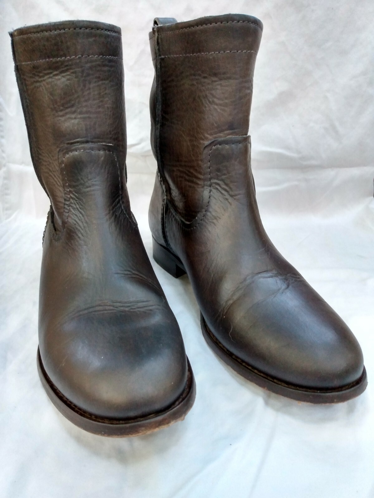 frye cara short boot