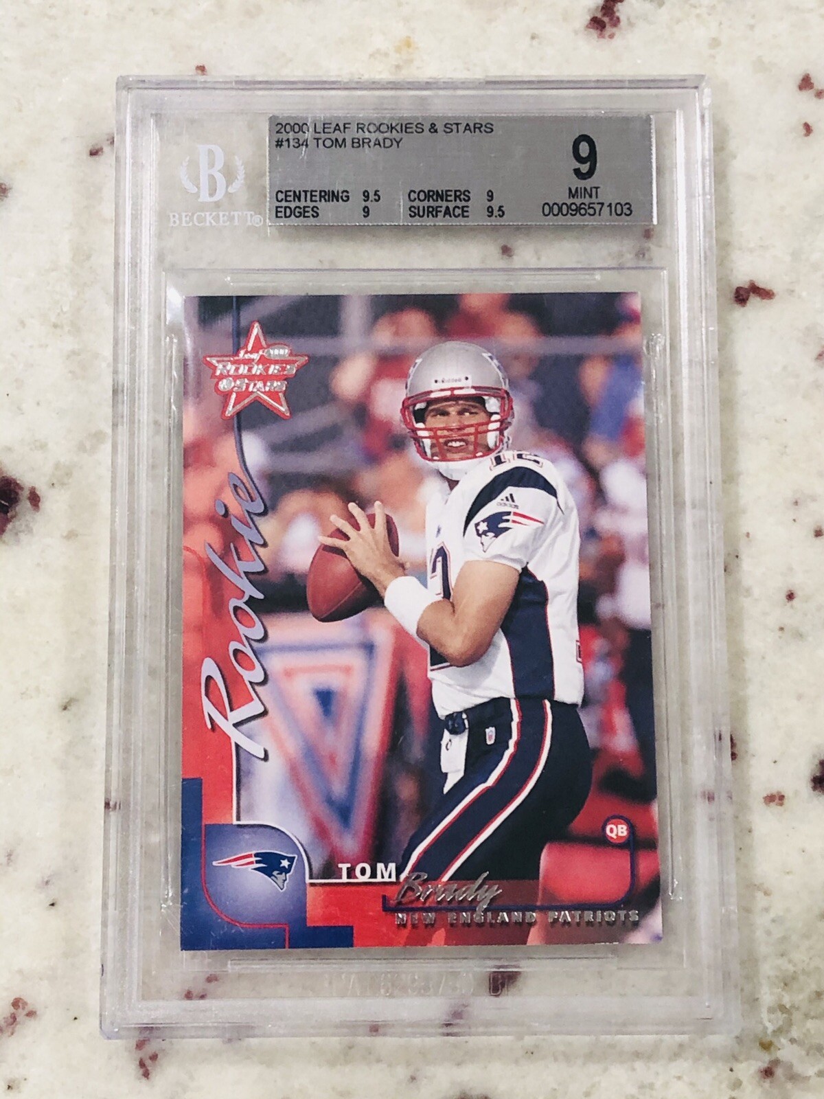 TOM BRADY 2000 LEAF ROOKIES & STARS #134 ROOKIE RC BGS 9 W/ 2 X 9.5 SUB